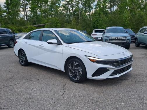 2025 Hyundai ELANTRA HEV Limited