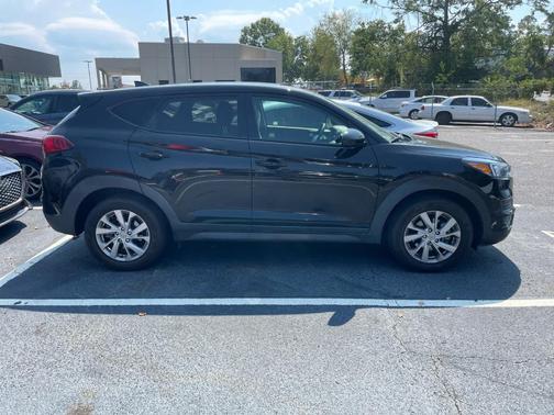 2020 Hyundai TUCSON SE