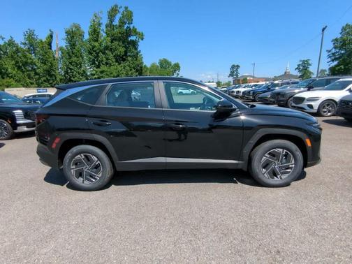 Ash Black 2026 Hyundai TUCSON Hybrid Blue SE