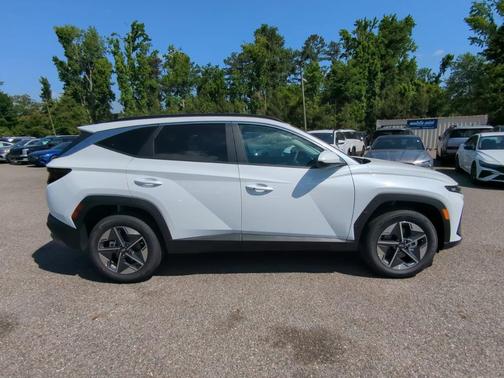 Pearl 2026 Hyundai TUCSON Hybrid SEL