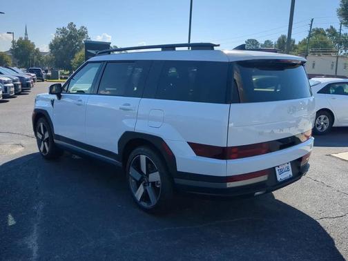 White 2027 Hyundai SANTA FE Limited