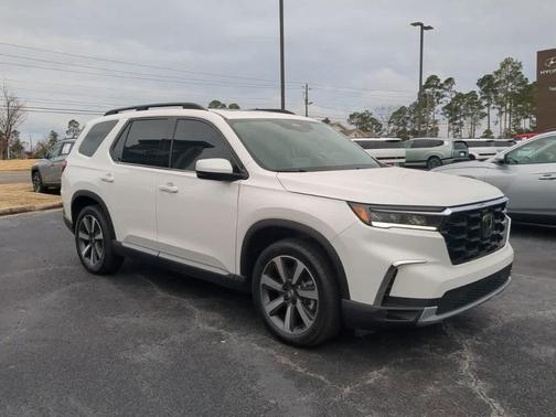 2023 Honda Pilot Touring