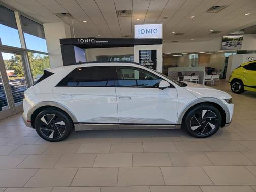 2025 Hyundai IONIQ 5 Limited