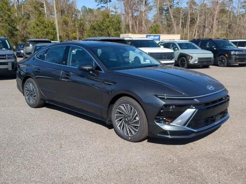 2026 Hyundai SONATA Hybrid SEL