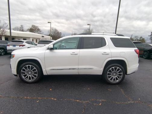 2021 GMC Acadia Denali