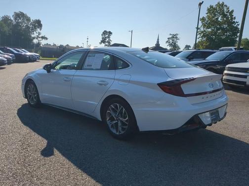 2022 Hyundai SONATA SEL