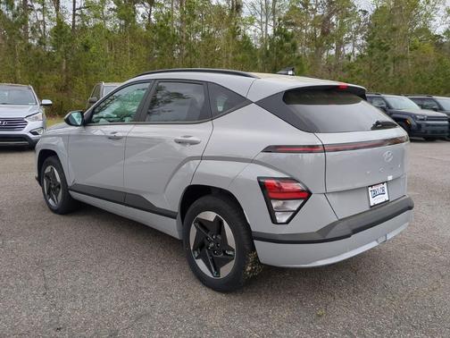 2025 Hyundai KONA EV SEL