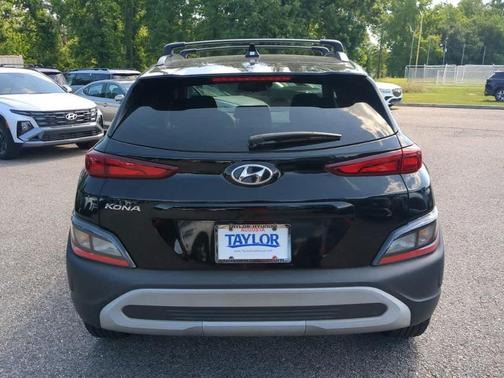 Ultra Black 2023 Hyundai KONA SEL