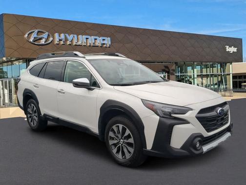 Crystal White Pearl 2024 Subaru Outback Touring