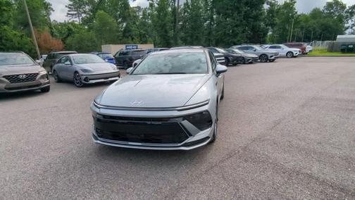 2025 Hyundai SONATA SE