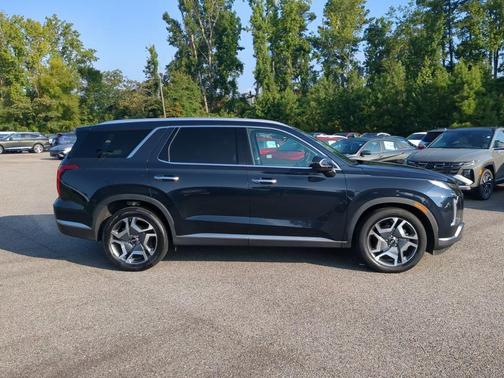 2025 Hyundai PALISADE SEL Premium