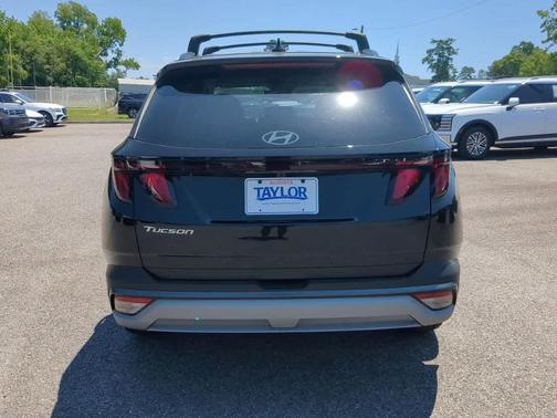 Phantom Black 2026 Hyundai TUCSON SEL