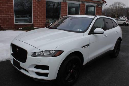 2018 Jaguar F-PACE 25t Premium