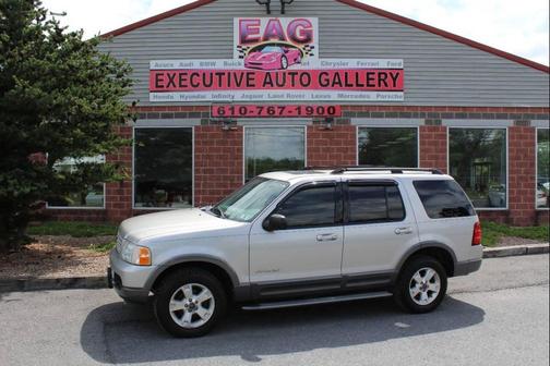 Silver 2004 Ford Explorer XLT