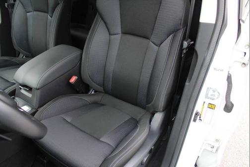 White 2025 Subaru Ascent Premium 7-Passenger