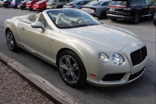Tan 2013 Bentley Continental GTC V8