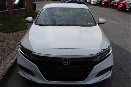 White 2019 Honda Accord Sport 4dr Sedan (1.5T I4 CVT)
