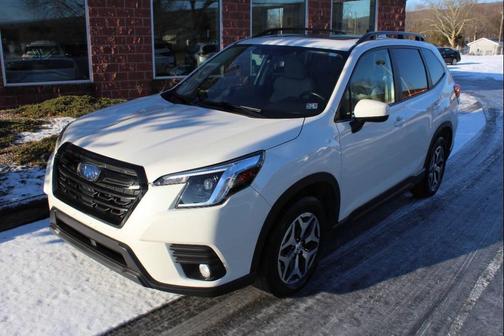 2022 Subaru Forester Premium