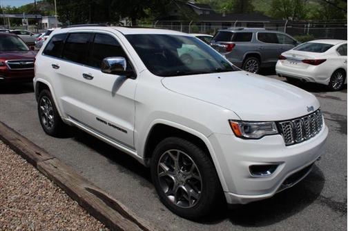 2020 Jeep Grand Cherokee Overland