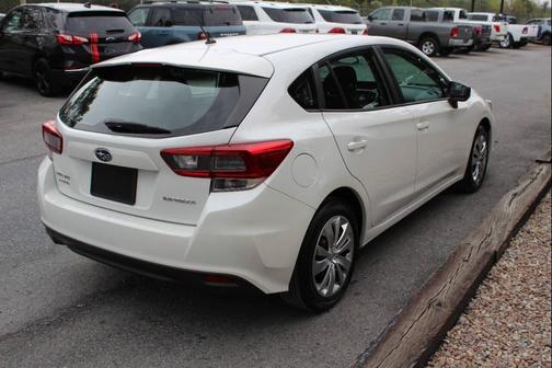 2022 Subaru Impreza Base