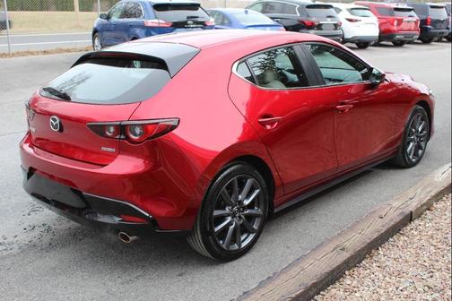 2022 Mazda Mazda3 FWD w/Preferred Package