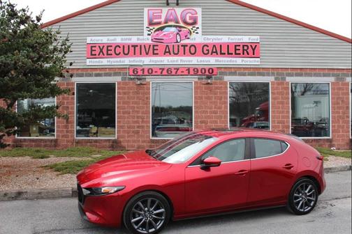 2022 Mazda Mazda3 FWD w/Preferred Package