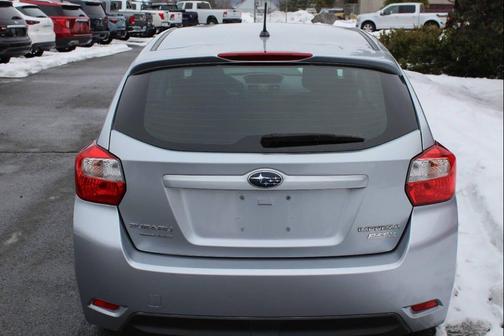 2013 Subaru Impreza 2.0i Premium