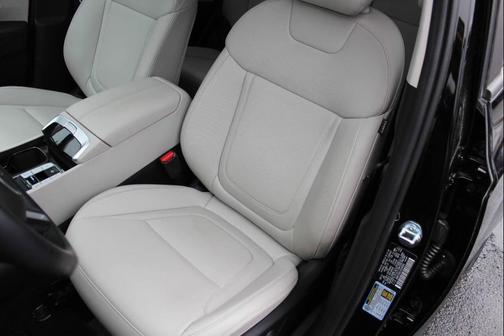 2025 Hyundai TUCSON SEL Convenience AWD 4dr SUV