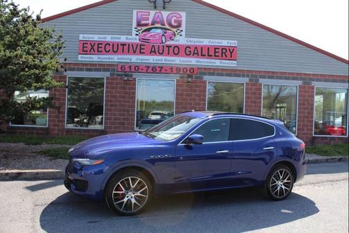 Blue 2017 Maserati Levante S