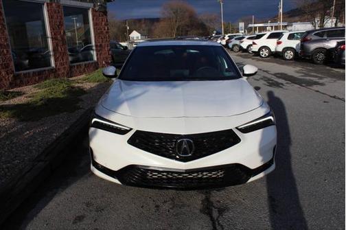 2024 Acura Integra w/Tech w/A SPEC 4dr Liftback CVT w/Technology and A Package