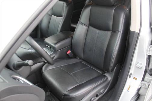 2020 Nissan Pathfinder SL 4x4 4dr SUV