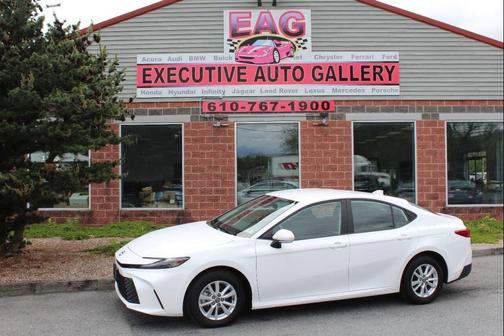White 2025 Toyota Camry LE