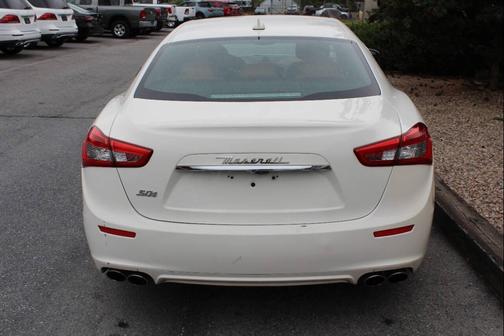 2017 Maserati Ghibli Base