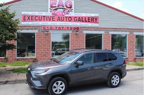 2020 Toyota RAV4 LE