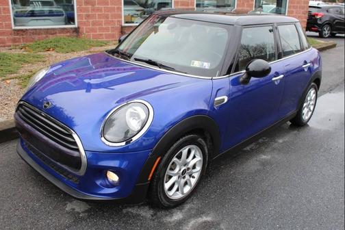 Blue 2019 MINI Hardtop Cooper