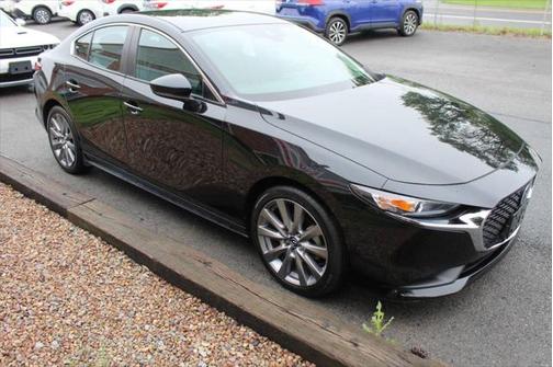 2022 Mazda Mazda3 FWD w/Select Package