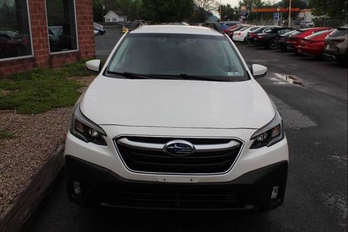 White 2022 Subaru Outback Premium