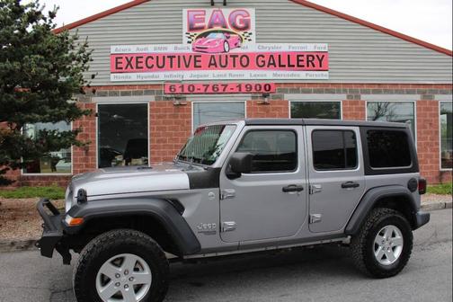 Silver 2019 Jeep Wrangler Unlimited Sport