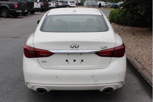 2022 INFINITI Q50 Base