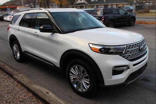 2023 Ford Explorer Limited AWD 4dr SUV