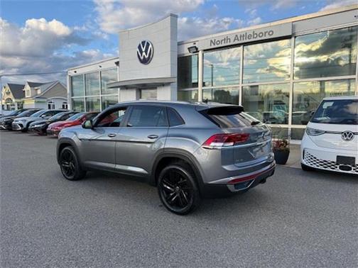 2022 Volkswagen Atlas Cross Sport 3.6 V6 SE w/ Technology