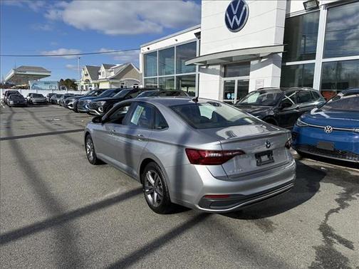 2023 Volkswagen Jetta 1.5T SE