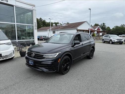 2022 Volkswagen Tiguan 2.0T SE R-Line Black