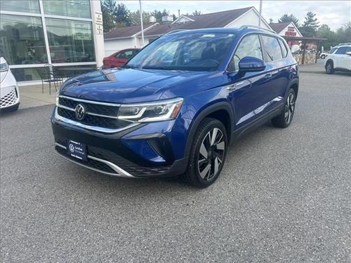 Blue Dusk 2024 Volkswagen Taos 1.5T SEL