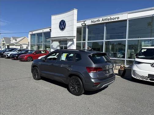 2022 Volkswagen Taos 1.5T S