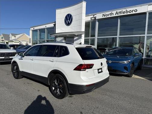 2023 Volkswagen Tiguan 2.0T SE