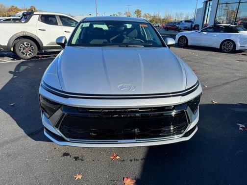 2026 Hyundai SONATA SEL