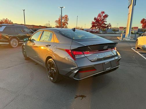 2026 Hyundai ELANTRA Sport