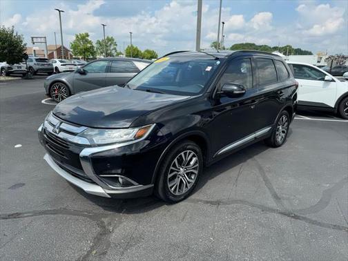 2016 Mitsubishi Outlander ES