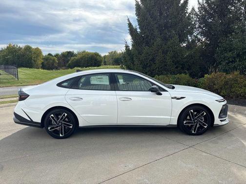 2026 Hyundai SONATA N Line